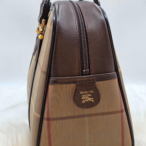 Burberry  NovaCheck Boston Bag - Picture 11 of 17
